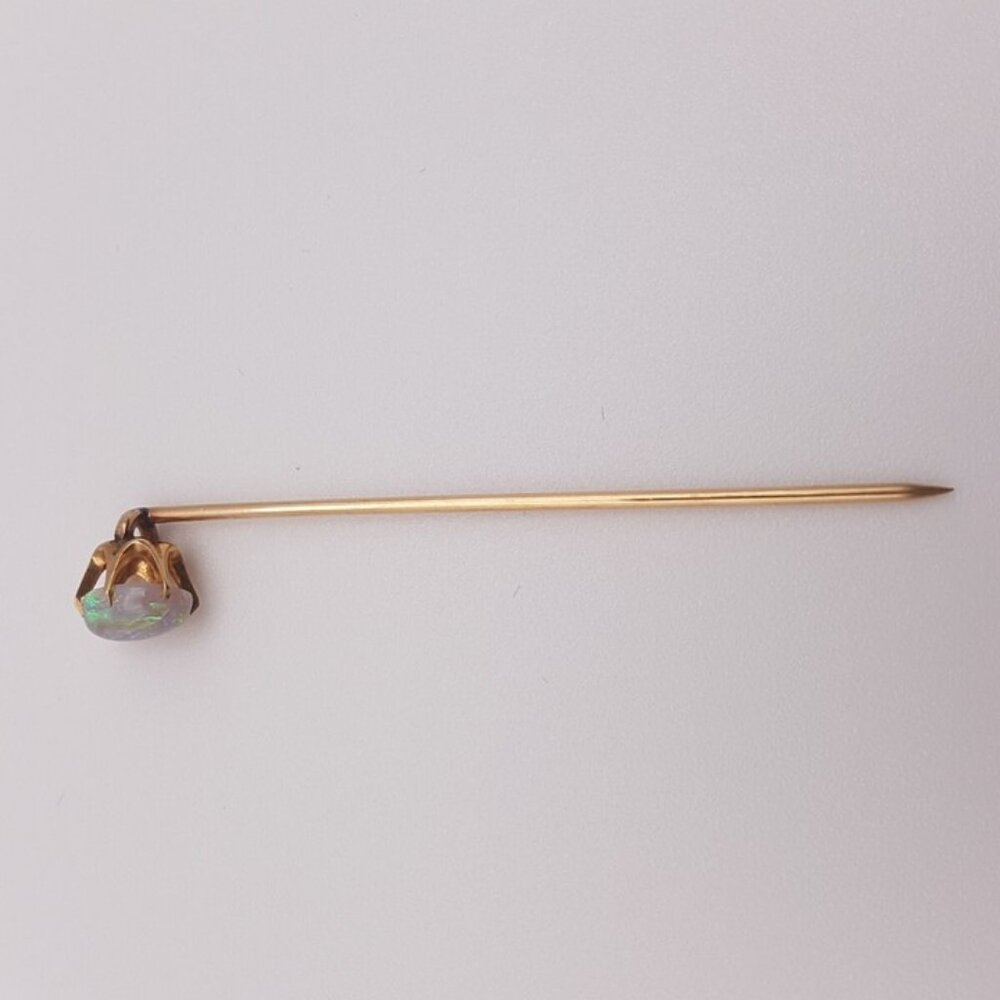 Vintage 10K Yellow Gold Custom Made Oval Cabochon White Opal Ladies Pin